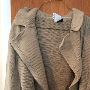 H&M Sweater with zipper